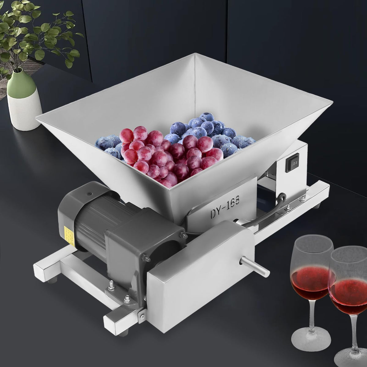 Electric Fruit Crusher with Protective Covers Y7178