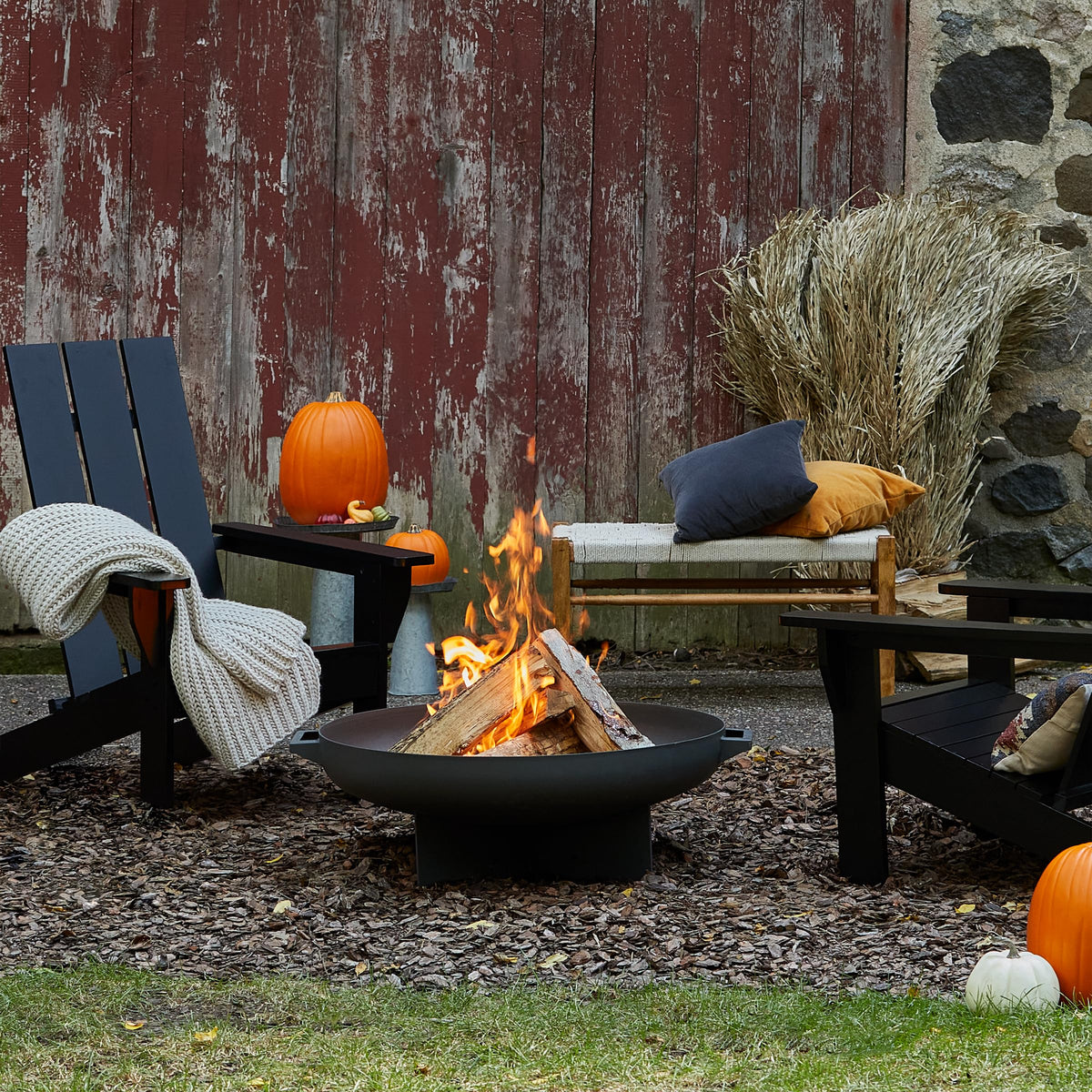 36” Round Wood Burning Steel Fire Pit with Spark Screen, Poker, Log Grate and Storage Cover Q868054